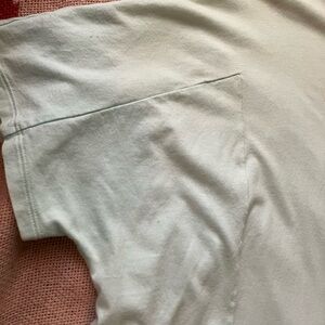 Pure J Jill topInteresting seams in this XL top. Light blue with a green tine